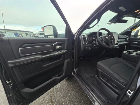New 2026 RAM 3500 Big Horn AWD/4WD image 23