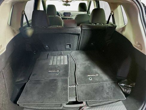 Certified 2025 Nissan Rogue S image 24