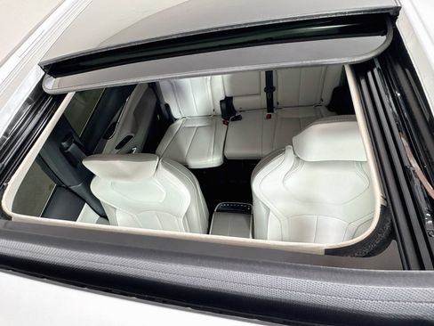 Certified 2027 INFINITI QX60 Luxe w/ Cargo Package AWD/4WD image 29