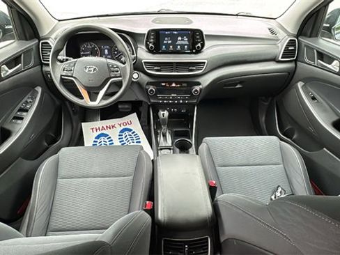 Used 2019 Hyundai Tucson Sport image 11
