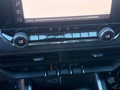 Used 2023 Chevrolet Colorado LT w/ LT Convenience Package image 32