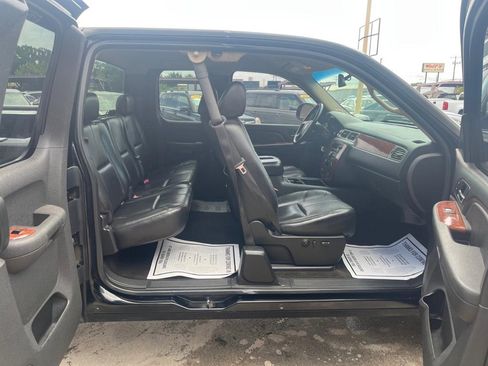 Used 2007 Chevrolet Silverado 1500 LTZ w/ EZ-Lift Tailgate Package image 15