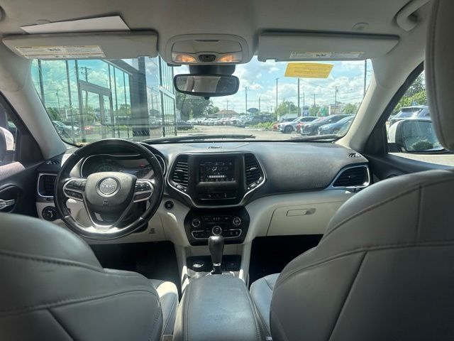 Used 2021 Jeep Cherokee Latitude Lux AWD/4WD image 12