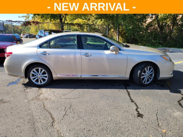 Used 2012 Lexus ES 350 FWD image 2
