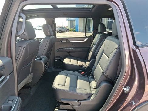 New 2025 GMC Acadia Elevation w/ Elevation Premium Package image 7