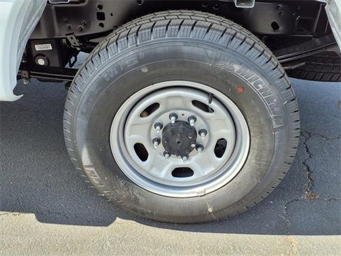 New 2026 Ford F250 XL image 5