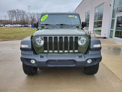 Used 2021 Jeep Wrangler Unlimited Sport image 3