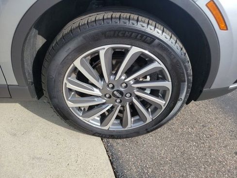 Used 2024 Lincoln Corsair Reserve w/ Equipment Group 201A image 18