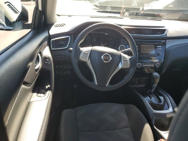 Used 2016 Nissan Rogue SV AWD/4WD image 11