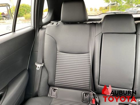 Used 2024 Toyota Corolla Cross AWD Hybrid w/ Convenience Package image 21