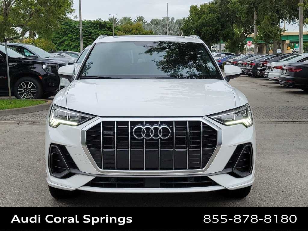 Certified 2024 Audi Q3 2.0T Premium w/ Convenience Package AWD/4WD image 14