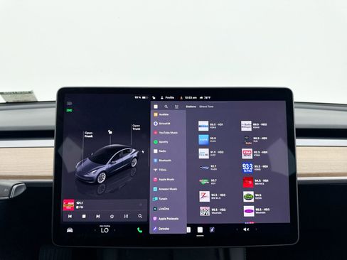 Used 2023 Tesla Model 3 Standard Range image 22