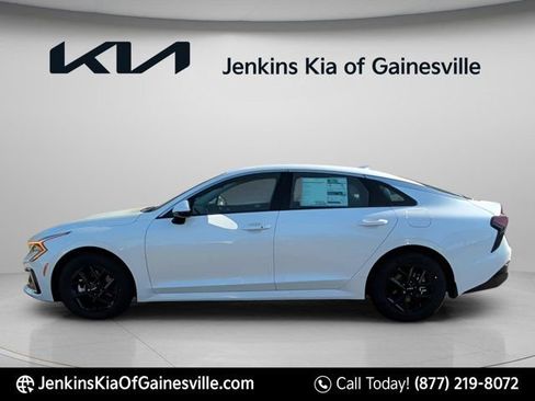 New 2026 Kia K5 LXS FWD image 11