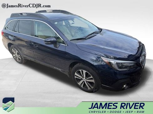 Used 2018 Subaru Outback 2.5i Limited image 6