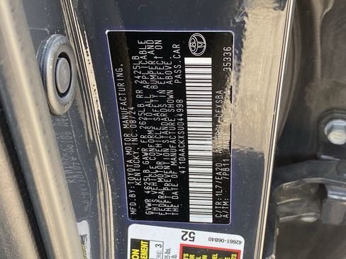 Certified 2025 Toyota Camry SE w/ Convenience Package image 13