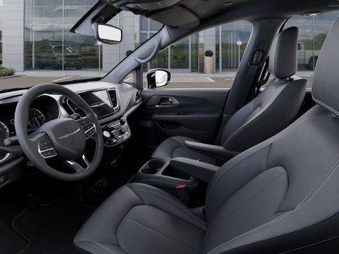 New 2026 Chrysler Pacifica Select AWD/4WD image 23