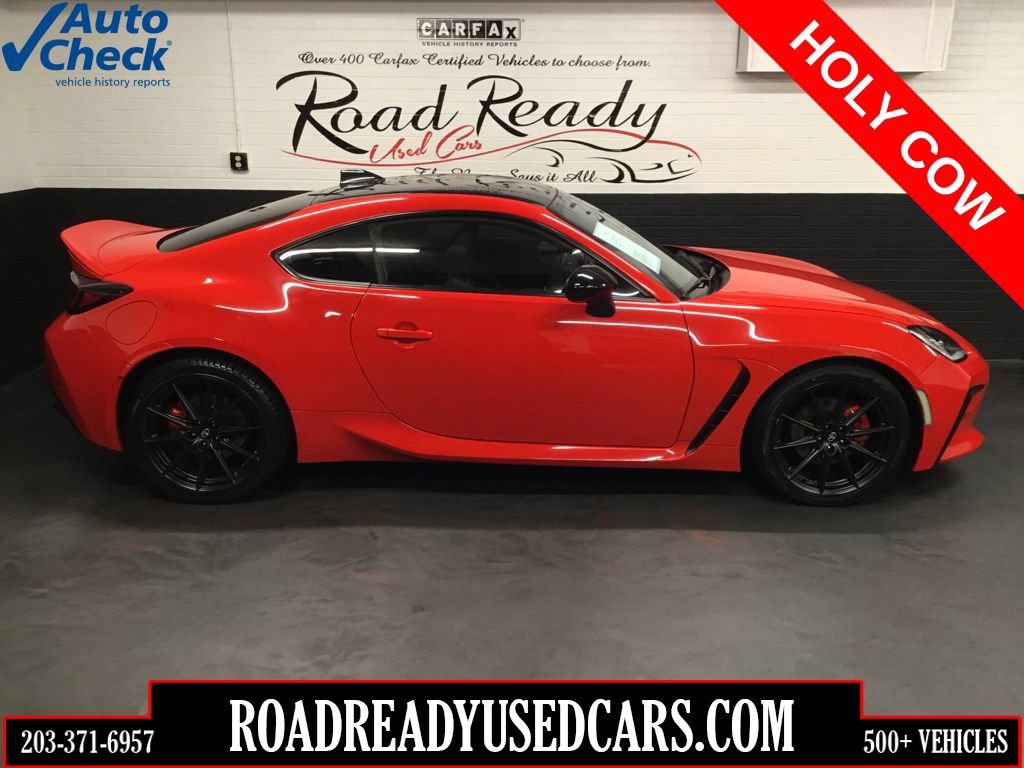Used 2024 Toyota GR86 Premium RWD image 1