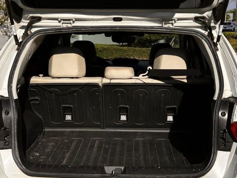 Used 2017 Subaru Crosstrek 2.0i Limited image 31