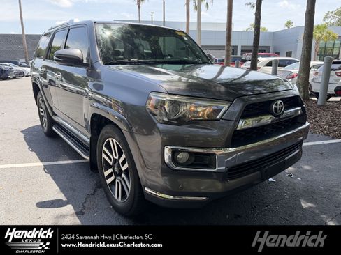 Used 2018 Toyota 4Runner Limited RWD image 1