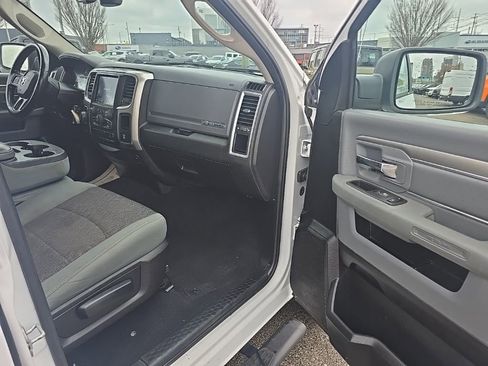 Used 2019 RAM 1500 Big Horn image 19