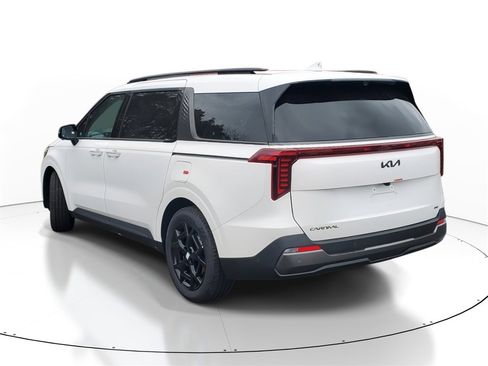 New 2025 Kia Carnival SX Prestige image 4