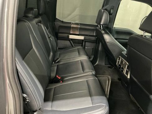 Used 2022 Ford F250 Lariat w/ Lariat Ultimate Package AWD/4WD image 19