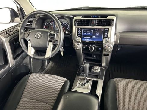 Used 2021 Toyota 4Runner SR5 AWD/4WD image 11