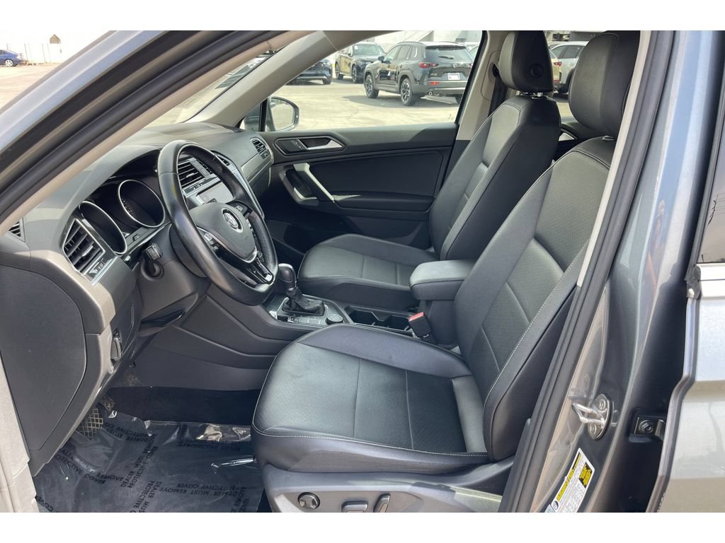 Used 2019 Volkswagen Tiguan SE AWD/4WD image 11