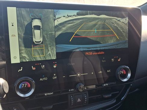 Used 2025 Lexus NX 450h+ F Sport image 18