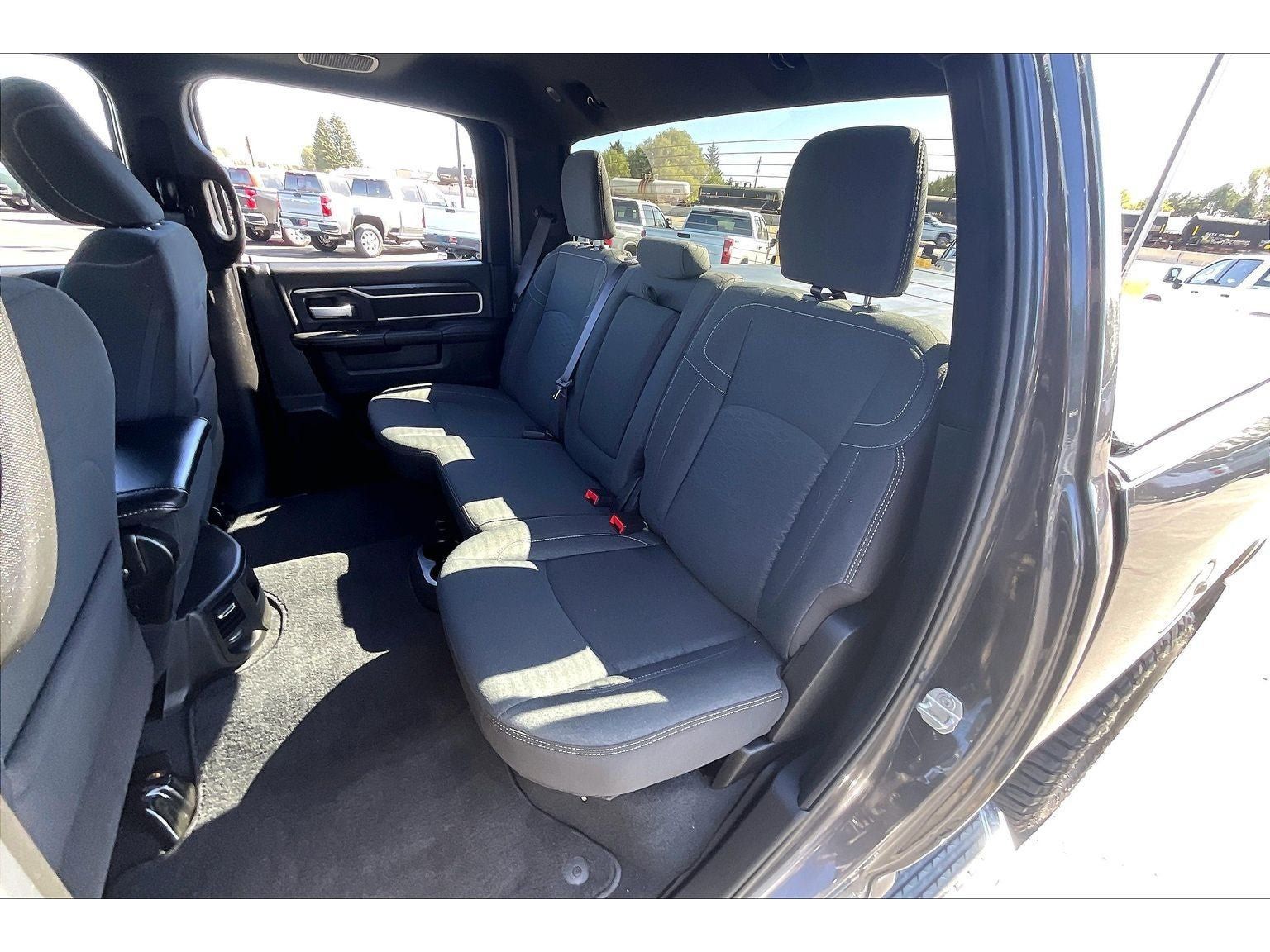 Used 2025 RAM 2500 Big Horn AWD/4WD image 27