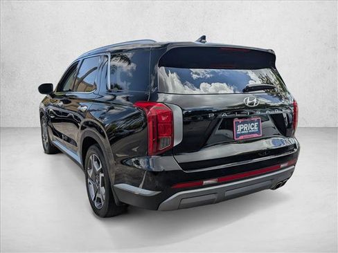 Used 2023 Hyundai Palisade SEL FWD image 8