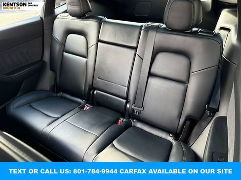 Used 2022 Tesla Model Y Long Range image 28