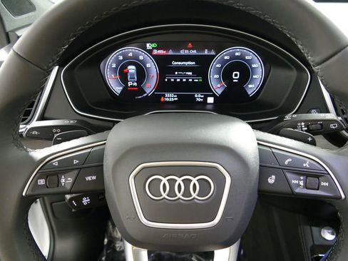 Used 2025 Audi Q5 2.0T Premium Plus w/ Premium Plus Package AWD/4WD image 26