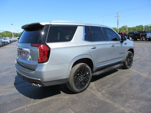 Certified 2024 GMC Yukon Denali AWD/4WD image 5