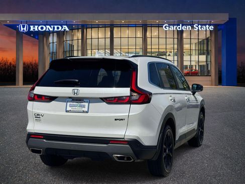 Certified 2025 Honda CR-V Sport image 4