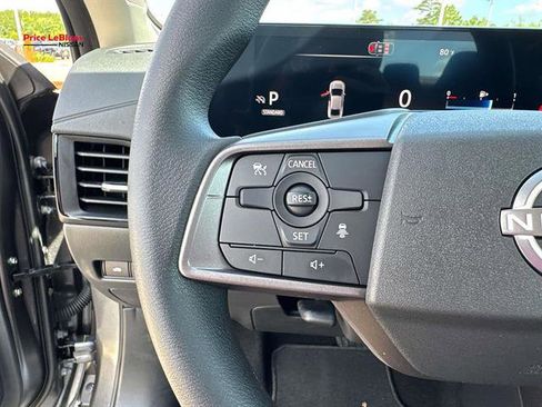 Used 2026 Nissan Sentra SV w/ Floor Mat Package FWD image 22