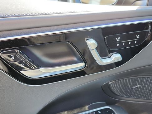 Used 2023 Mercedes-Benz C 300 C 300 image 34