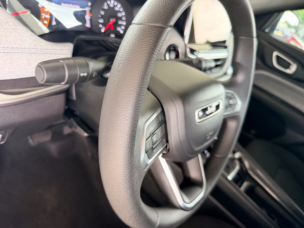 Used 2023 Jeep Compass Sport AWD/4WD image 18