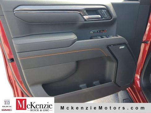 New 2026 GMC Sierra 1500 AT4 w/ AT4 Premium Package AWD/4WD image 8