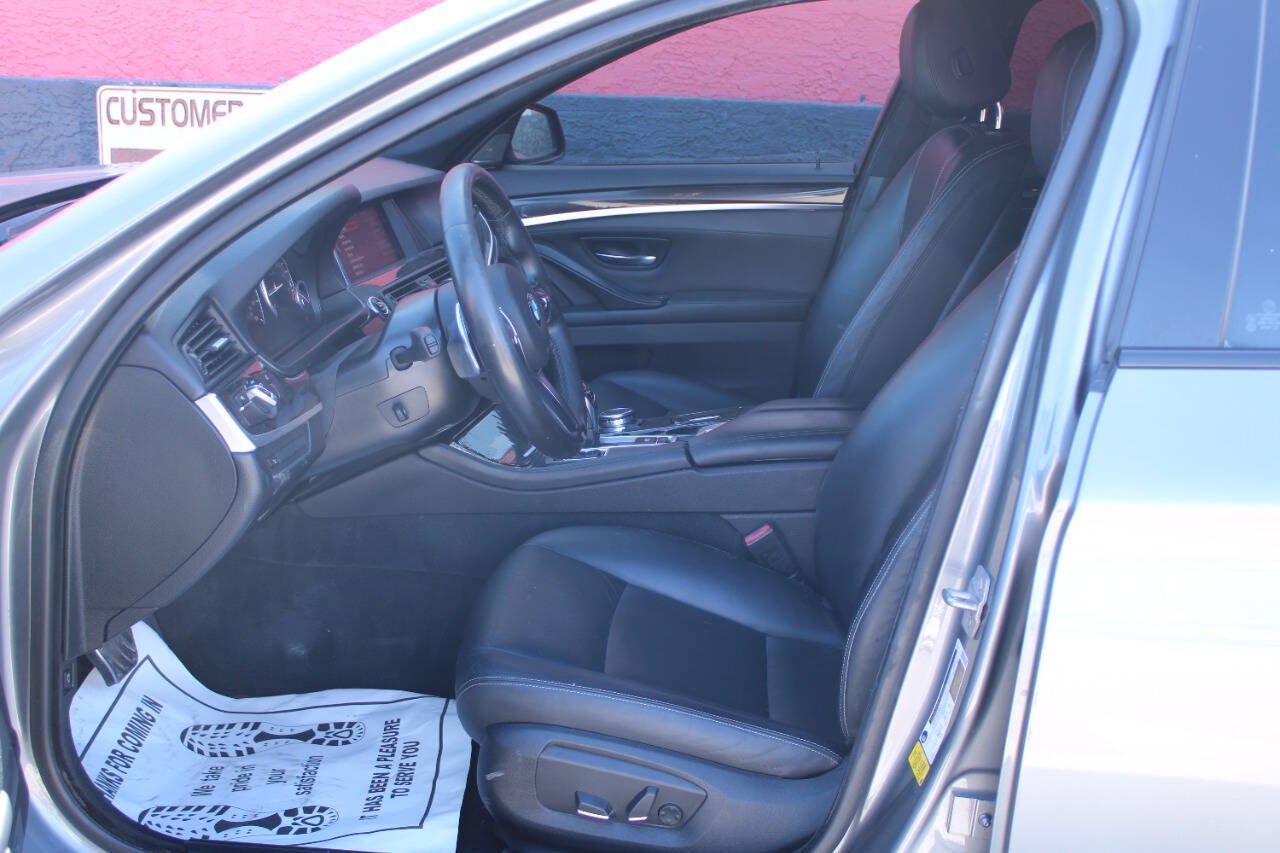 Used 2016 BMW 528i Sedan RWD image 10
