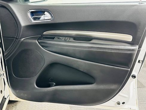 Used 2018 Dodge Durango SXT AWD/4WD image 25
