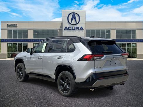 Used 2019 Toyota RAV4 XSE AWD/4WD image 3