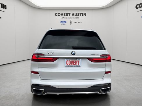 Used 2019 BMW X7 xDrive40i w/ Dynamic Handling Package AWD/4WD image 4