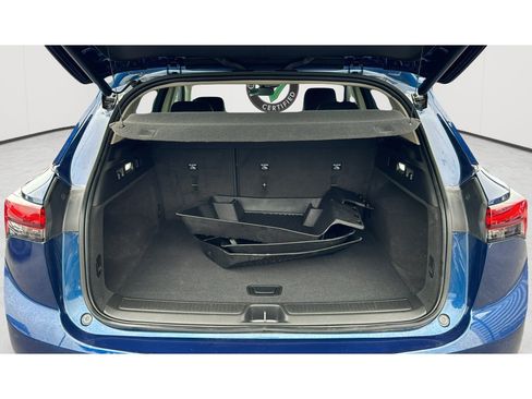 Used 2023 Buick Envision Essence FWD image 19