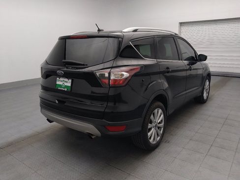 Used 2017 Ford Escape Titanium FWD image 9
