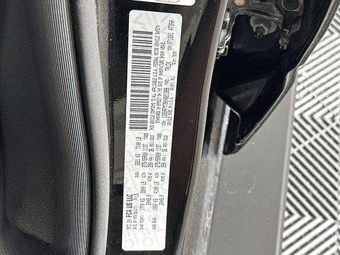 Used 2019 RAM 1500 Big Horn AWD/4WD image 12