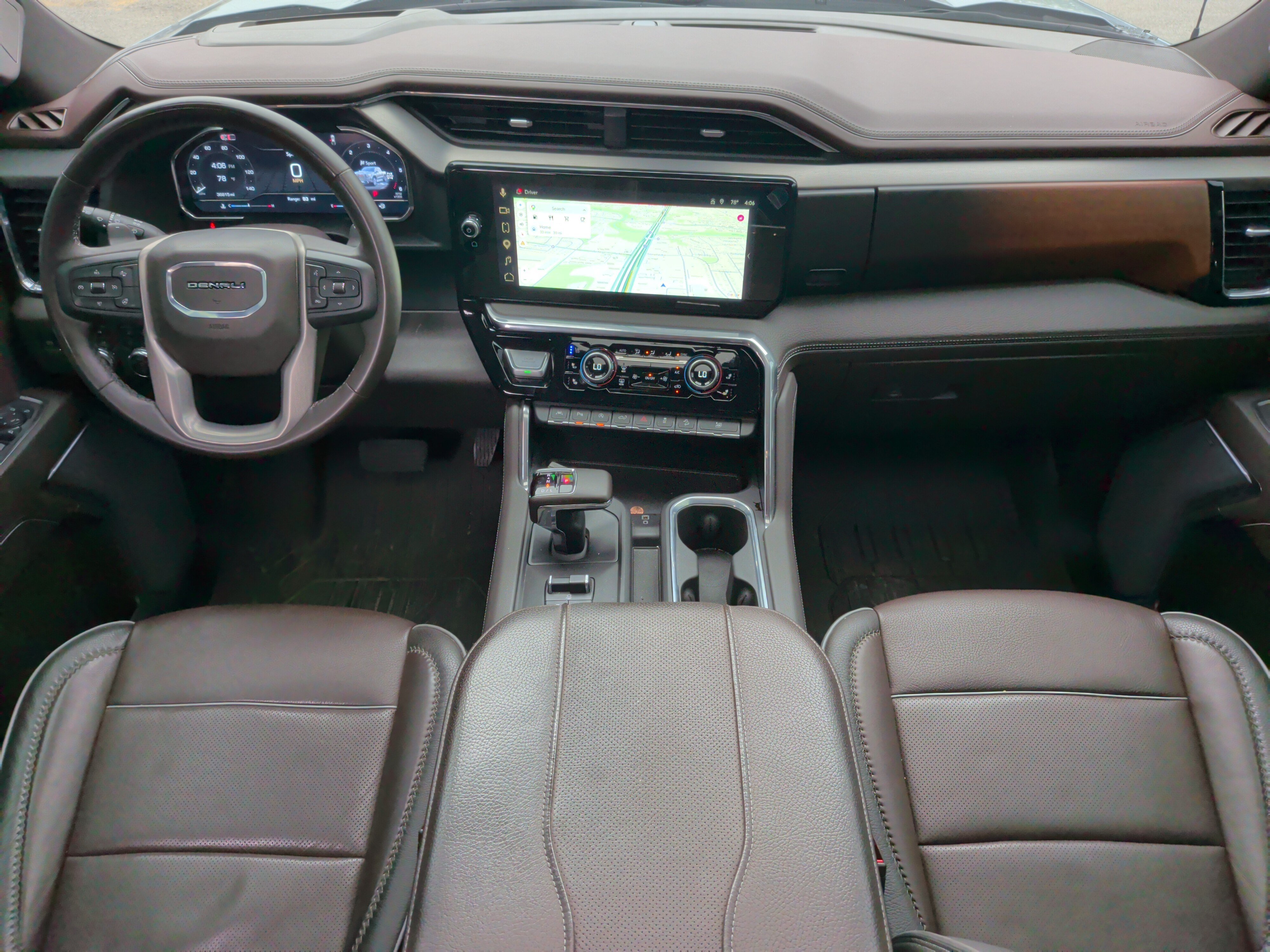 Used 2024 GMC Sierra 1500 Denali w/ Denali Reserve Package AWD/4WD image 29