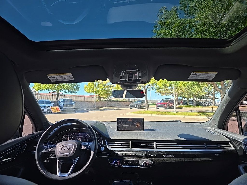Used 2019 Audi Q7 3.0T Prestige AWD/4WD image 16