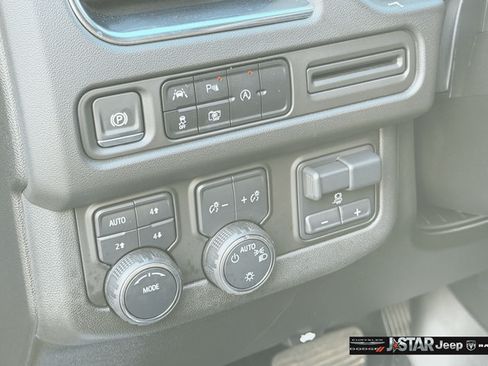 Used 2024 Chevrolet Suburban RST w/ Luxury Package AWD/4WD image 26