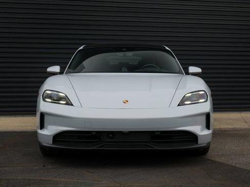 Certified 2025 Porsche Taycan 4S AWD/4WD image 6